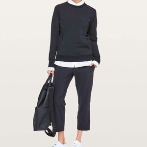 Lululemon On The Fly Crop *23"